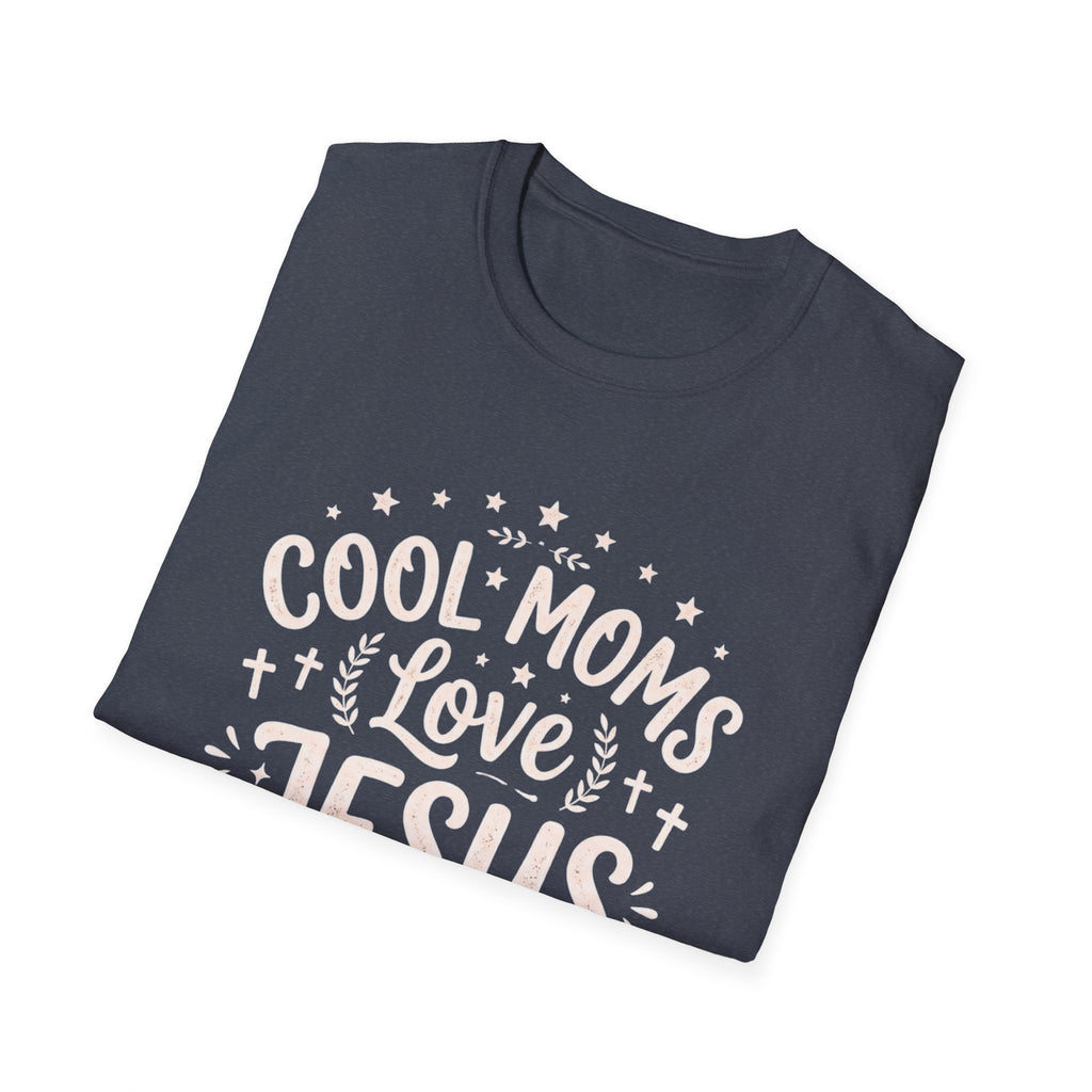 “Cool Moms Love Jesus” T-Shirt ✝️💖
