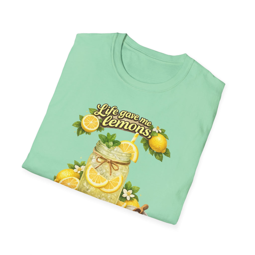 Life gave me lemons, but Jesus made lemonade Christian grapgic tee