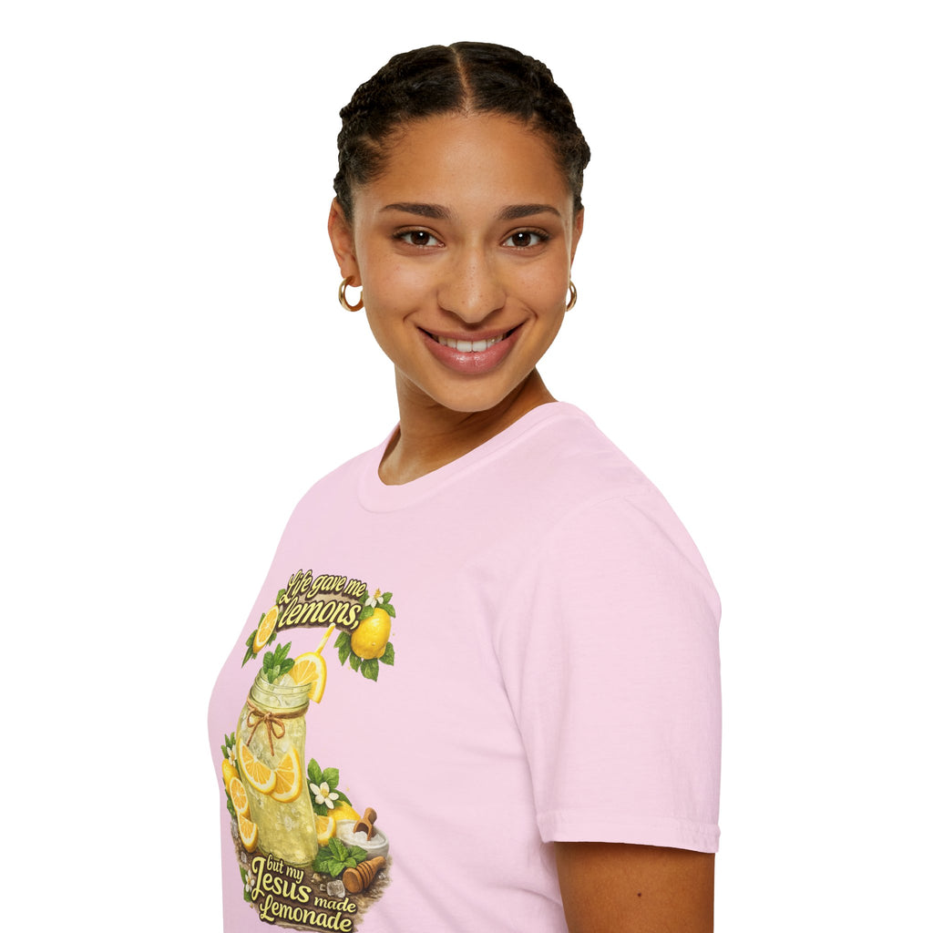 Life gave me lemons, but Jesus made lemonade Christian grapgic tee