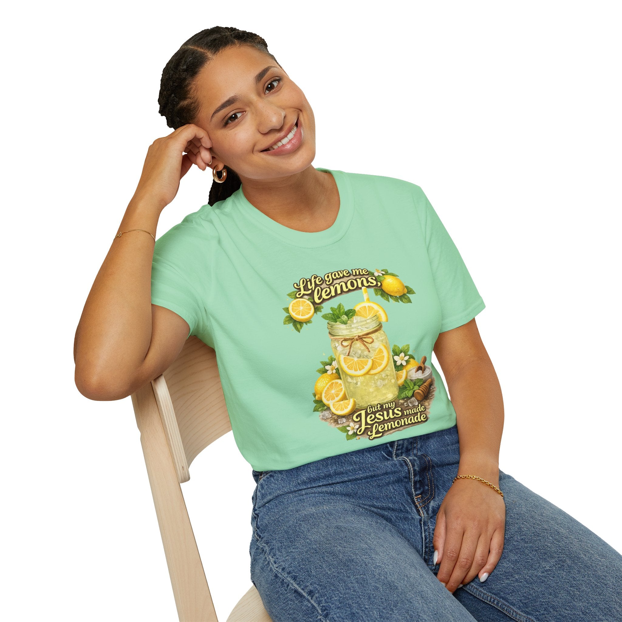 Life gave me lemons, but Jesus made lemonade Christian grapgic tee
