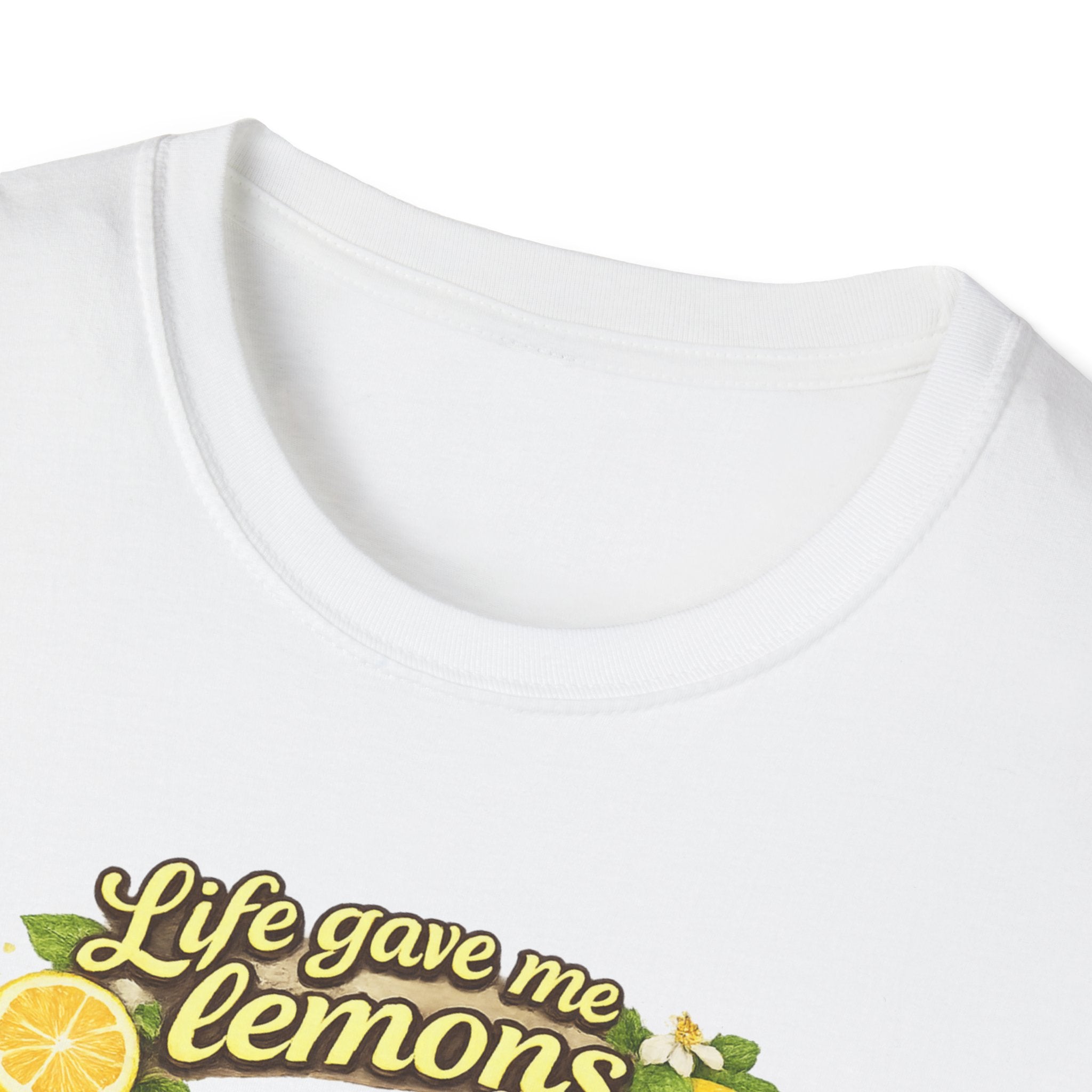 Life gave me lemons, but Jesus made lemonade Christian grapgic tee