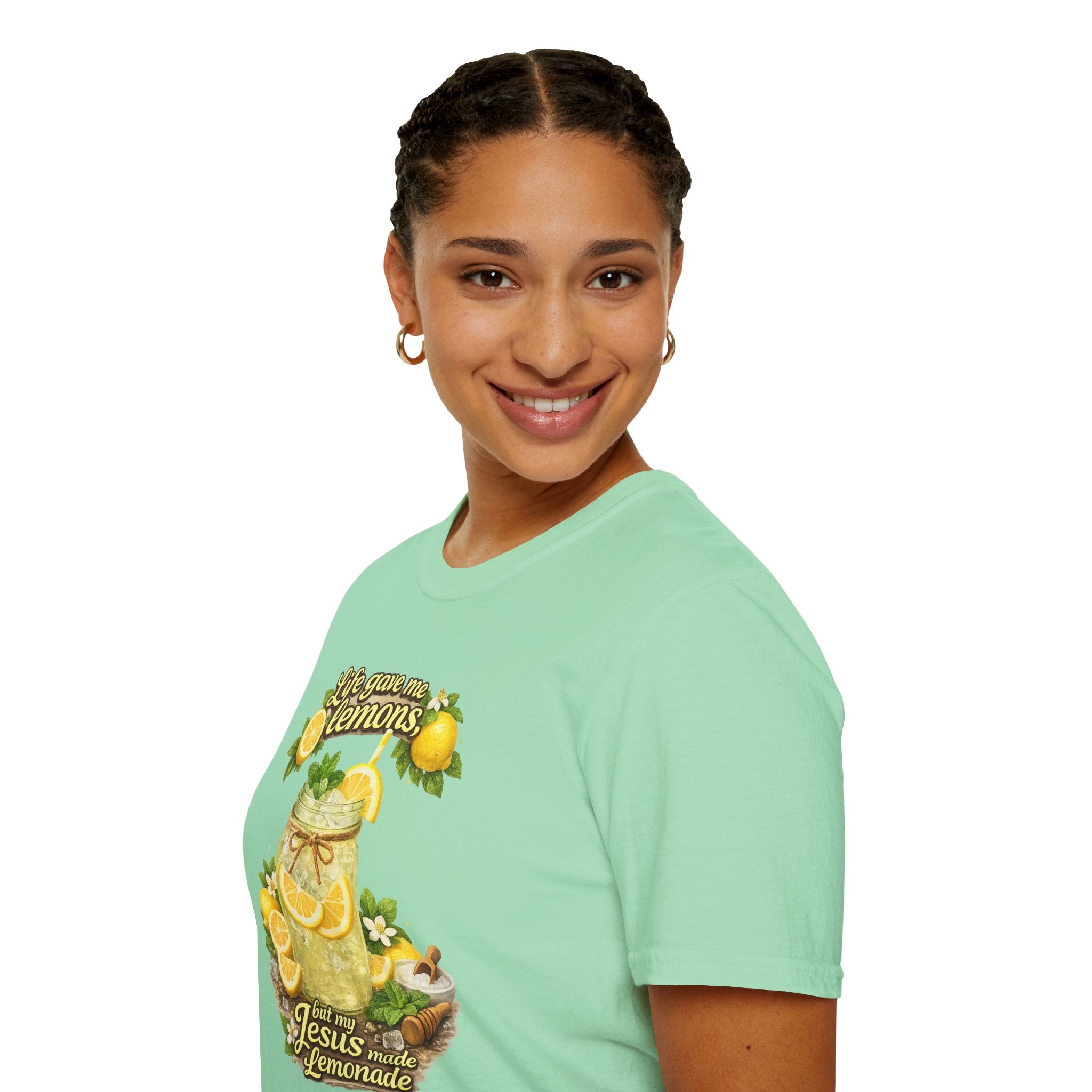 Life gave me lemons, but Jesus made lemonade Christian grapgic tee