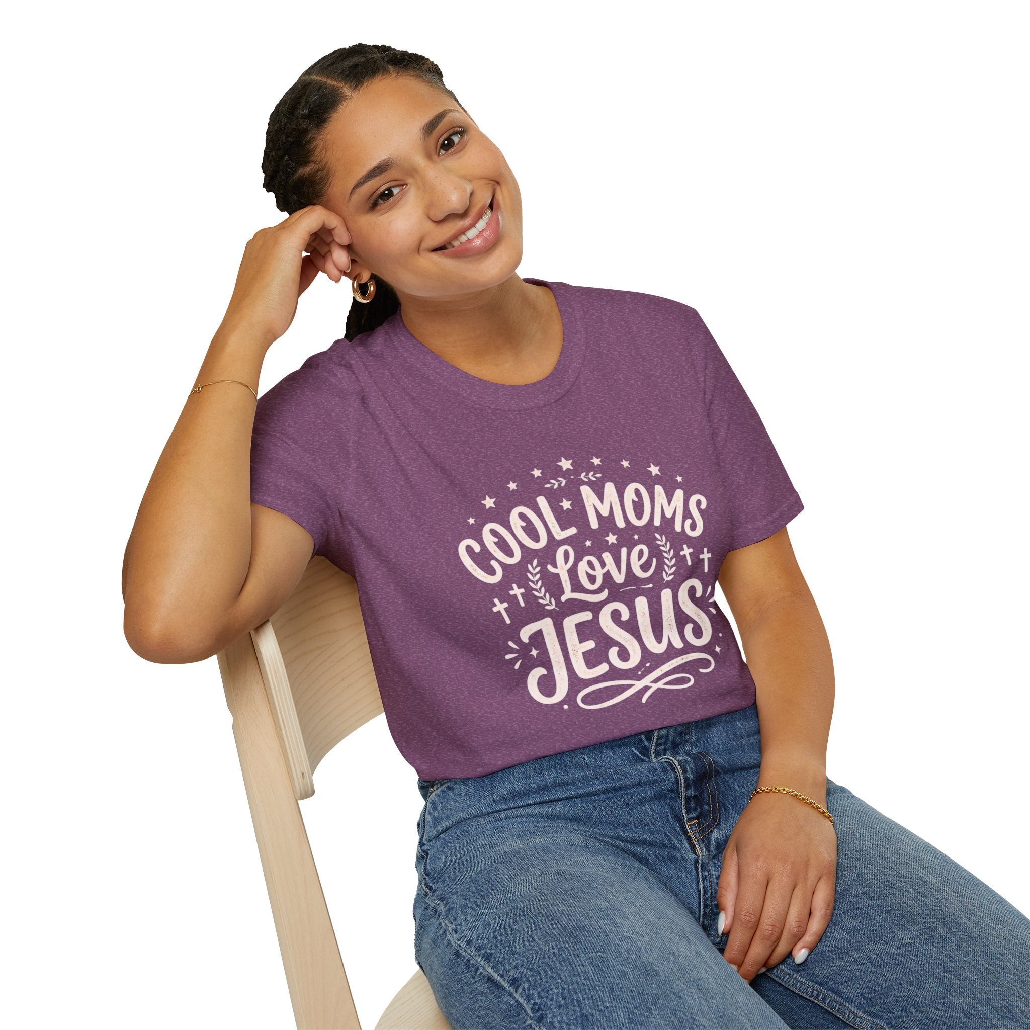 “Cool Moms Love Jesus” T-Shirt ✝️💖